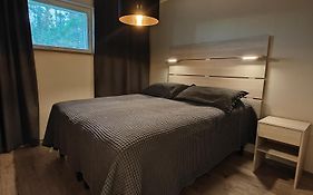 Arctic Hill Apartment